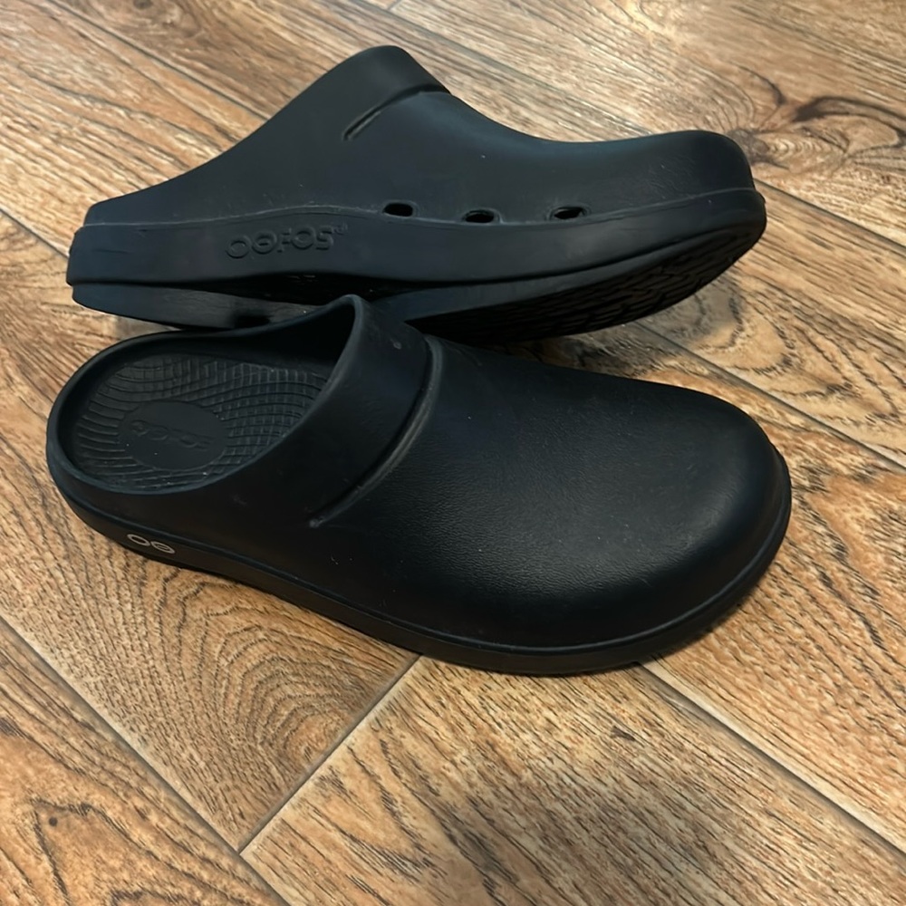 Clogs
